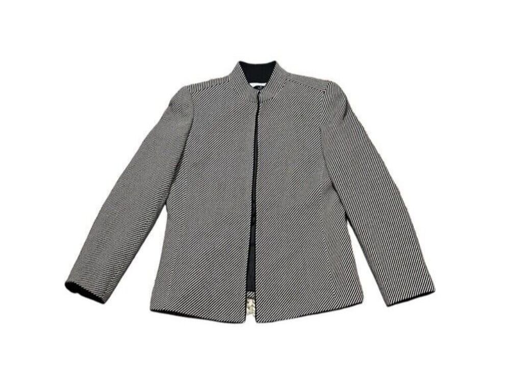 Tahari Arthur S. Levine Women's Blazer Jacket Women's Size 10 Wool Open Front